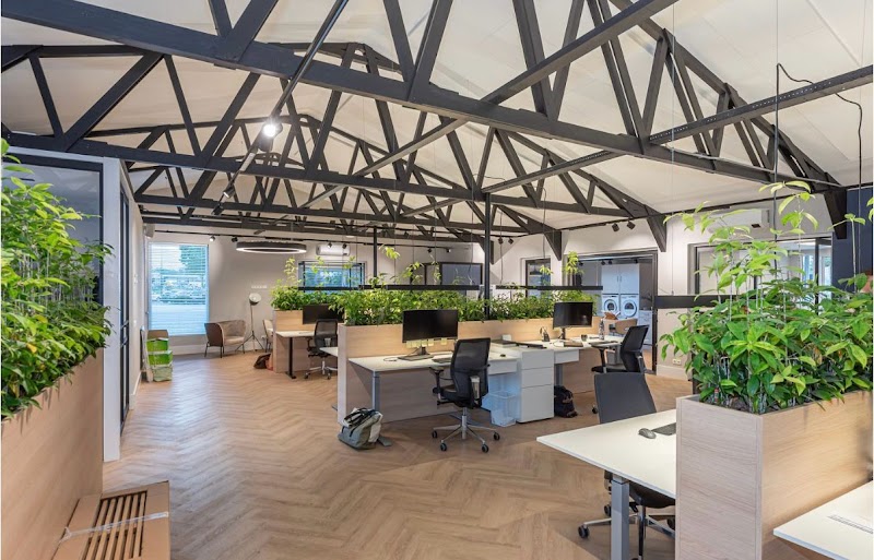 Krachtstroom - werkplekken - kantoren - vergaderen - foto 1